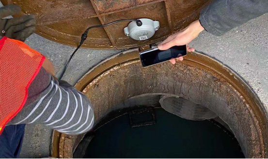 遠(yuǎn)程監(jiān)控、自動(dòng)報(bào)警！鄭州4500個(gè)智能井蓋“上崗”10條樣板路