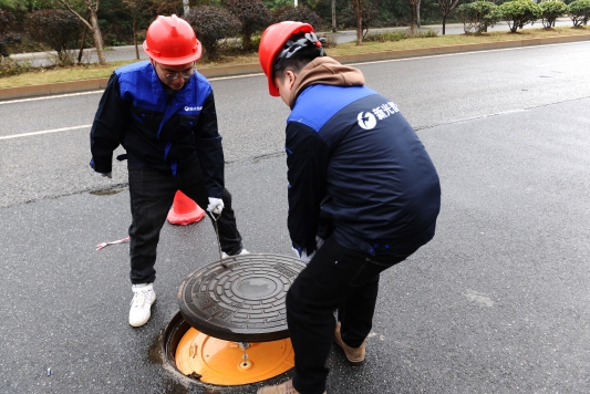 智慧守護(hù)，安全升級(jí)：智能井蓋在城市發(fā)展的重要作用和意義